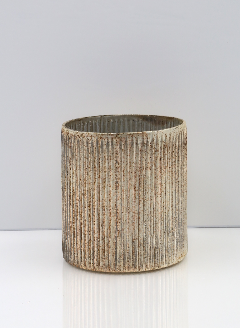 5 ¼in Ribbed Rust & Silver Glass Cylinder