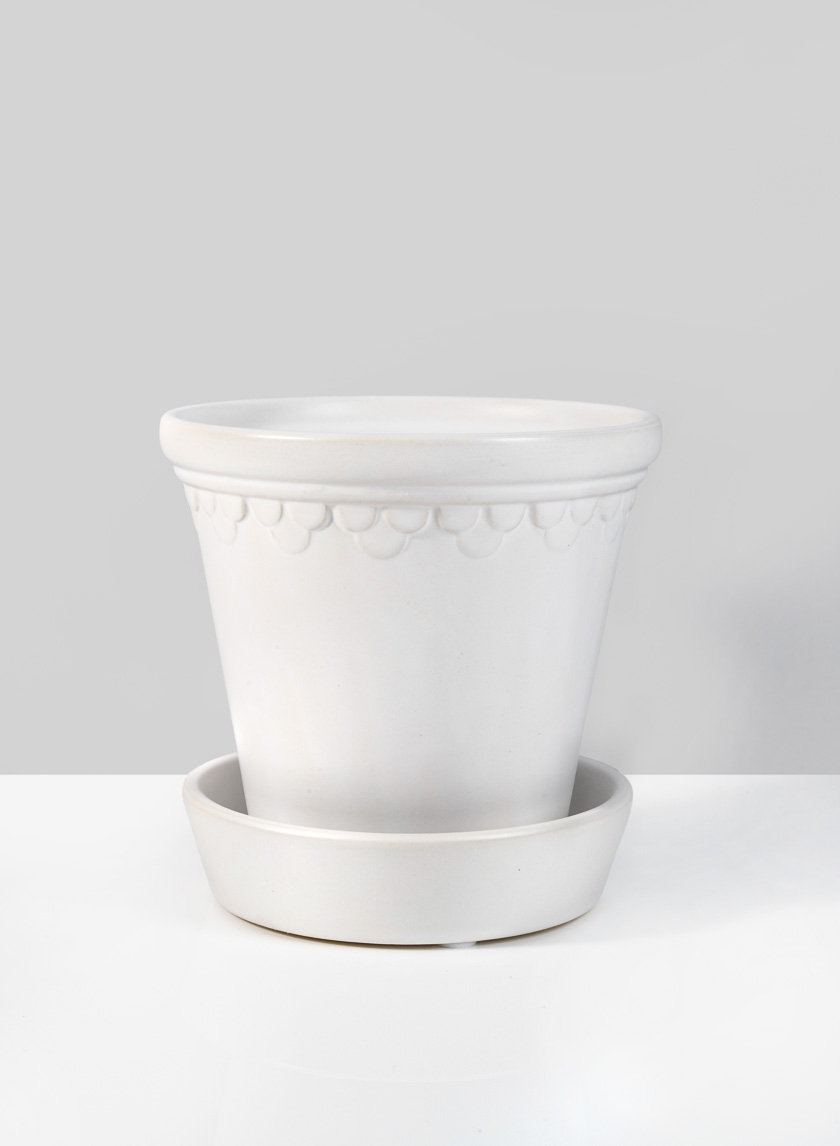 4 ¾in Marble Relief Ceramic Pot & Saucer