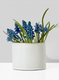 4 x 3 1/4in White Ceramic Vase, Set of 2